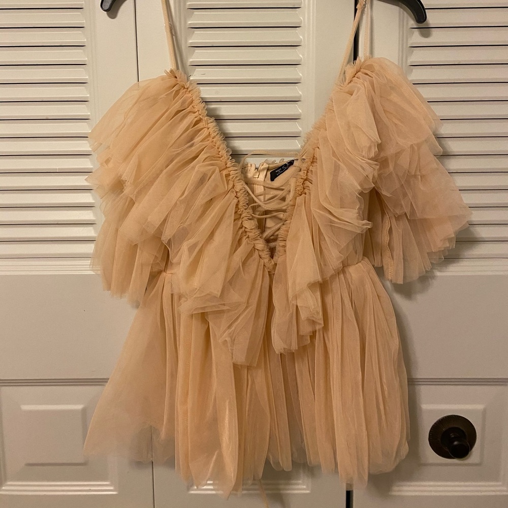 Off shoulder pink mesh top